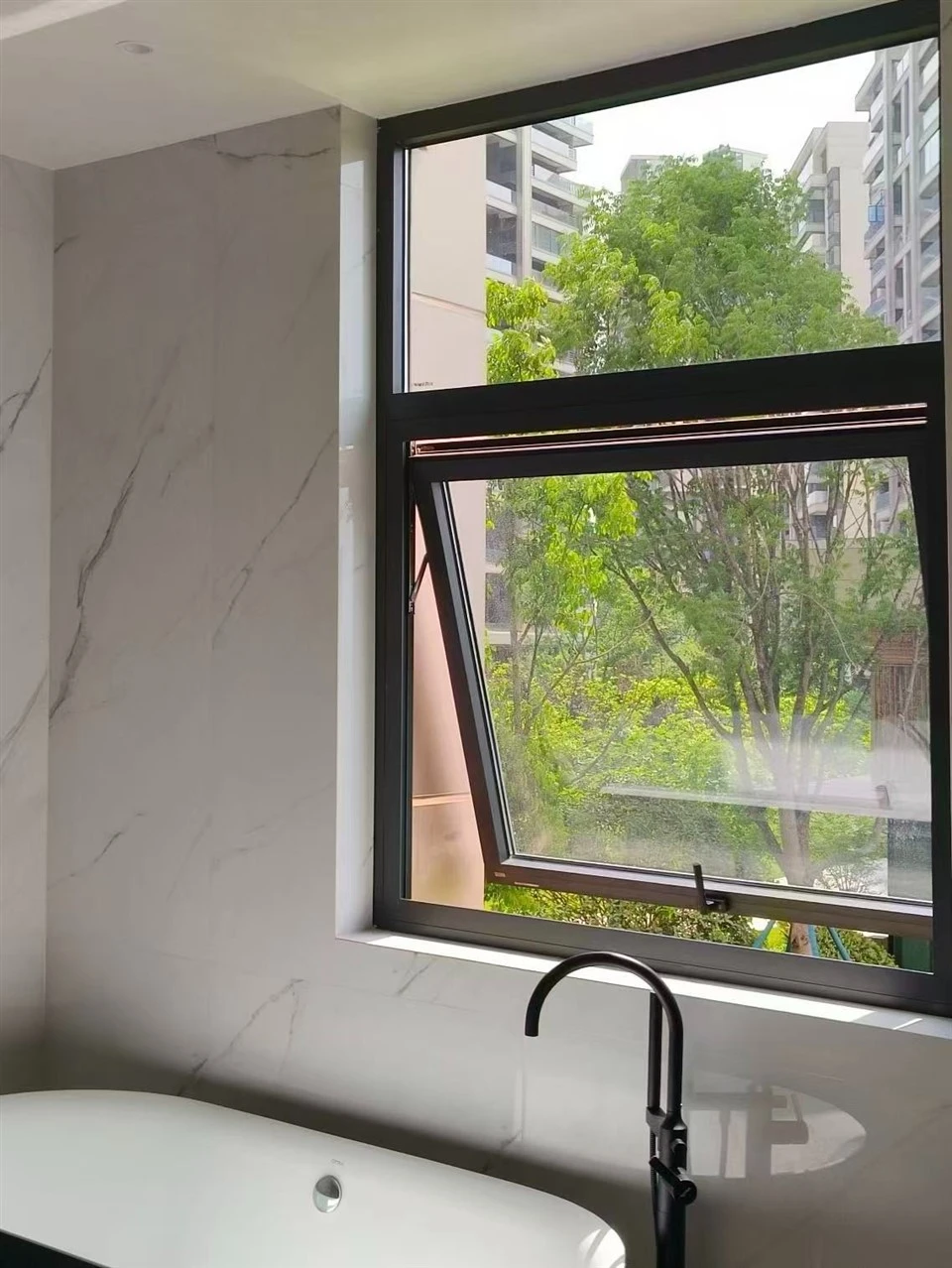 Aluminium Bathroom Ventilation Window factory